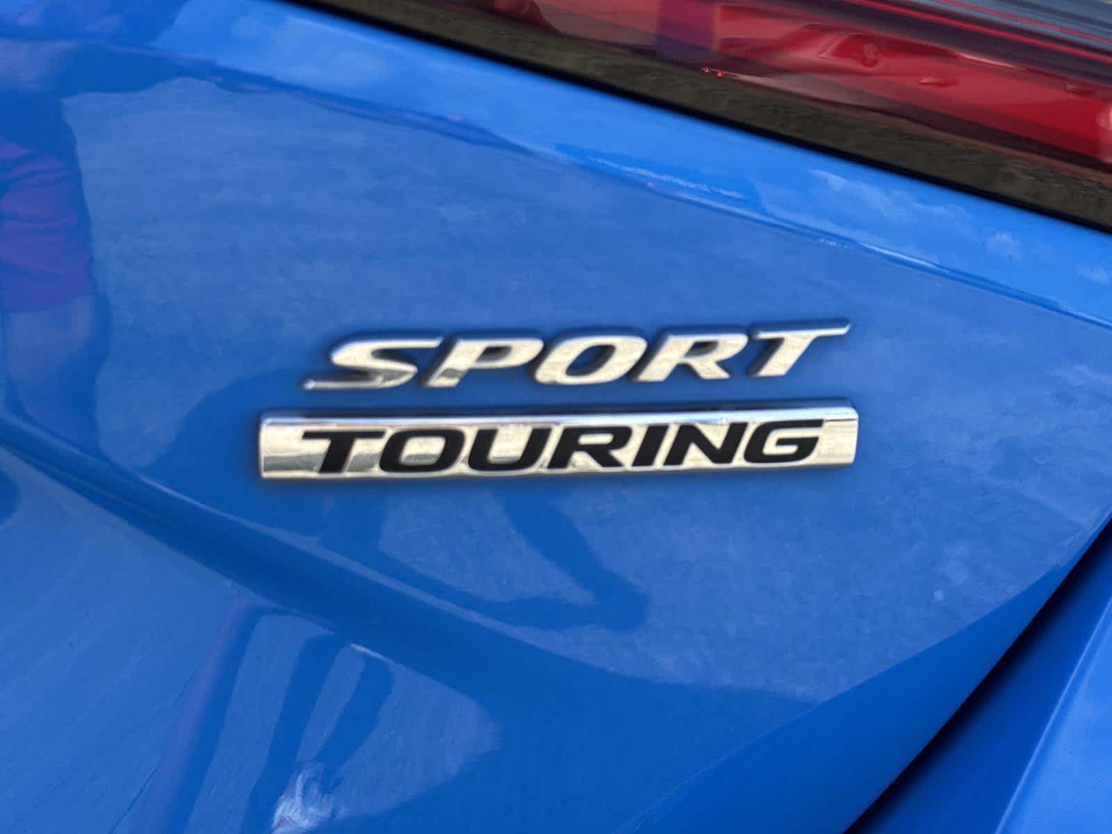 2022 Honda Civic Hatchback Sport Touring photo 18