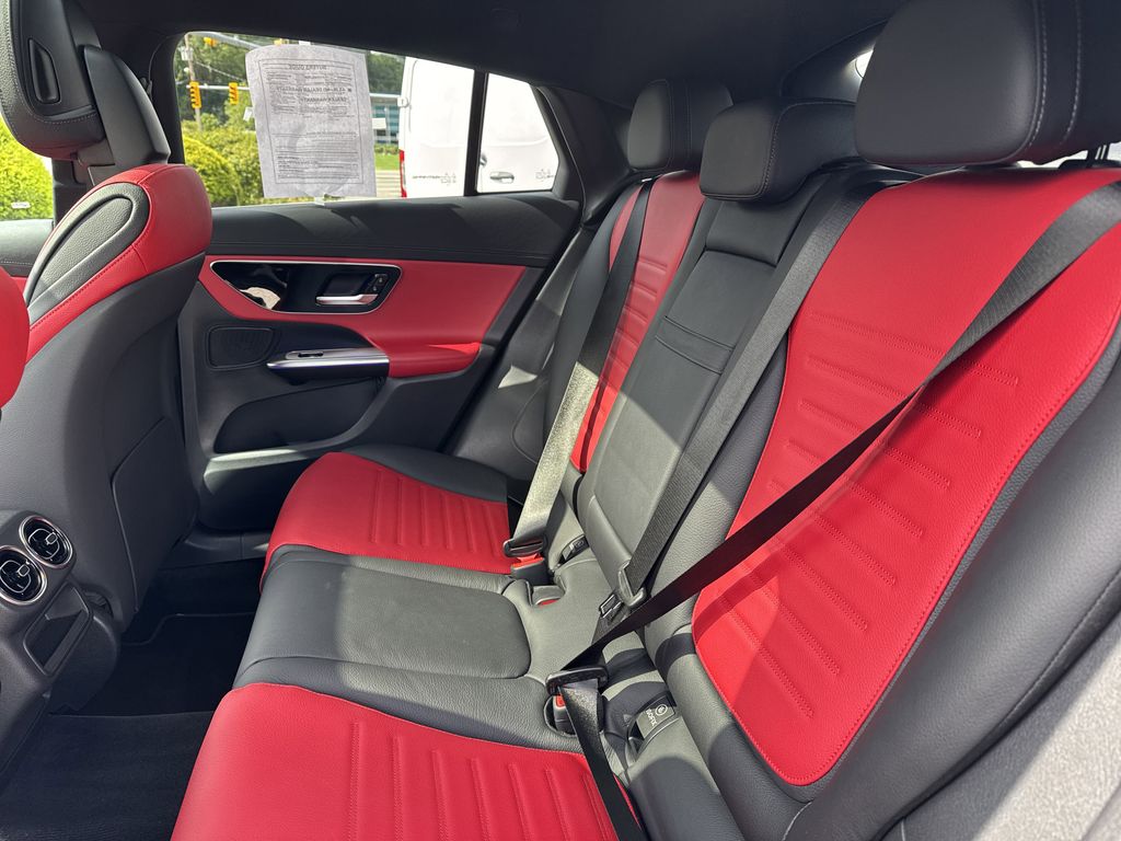 2025 Mercedes Benz GLC Coupe 300 4MATIC photo 36