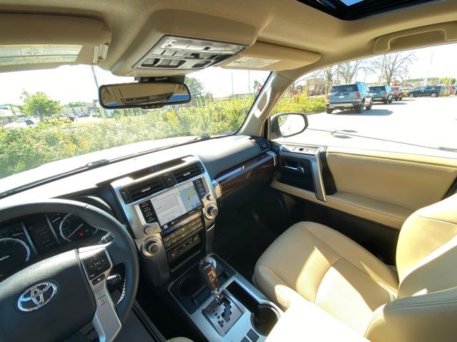 2022 Toyota 4Runner Limited photo 11