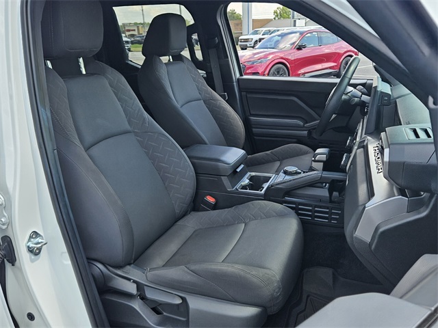2024 Toyota Tacoma SR5 photo 16