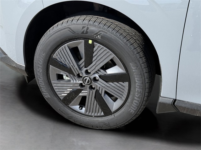 2025 Nissan Murano SL photo 9