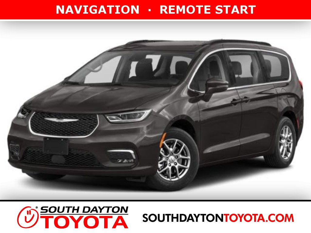 2022 Chrysler Pacifica Limited's photo