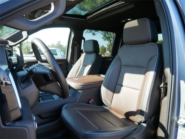 2024 Gmc Sierra 3500 HD Denali photo 11