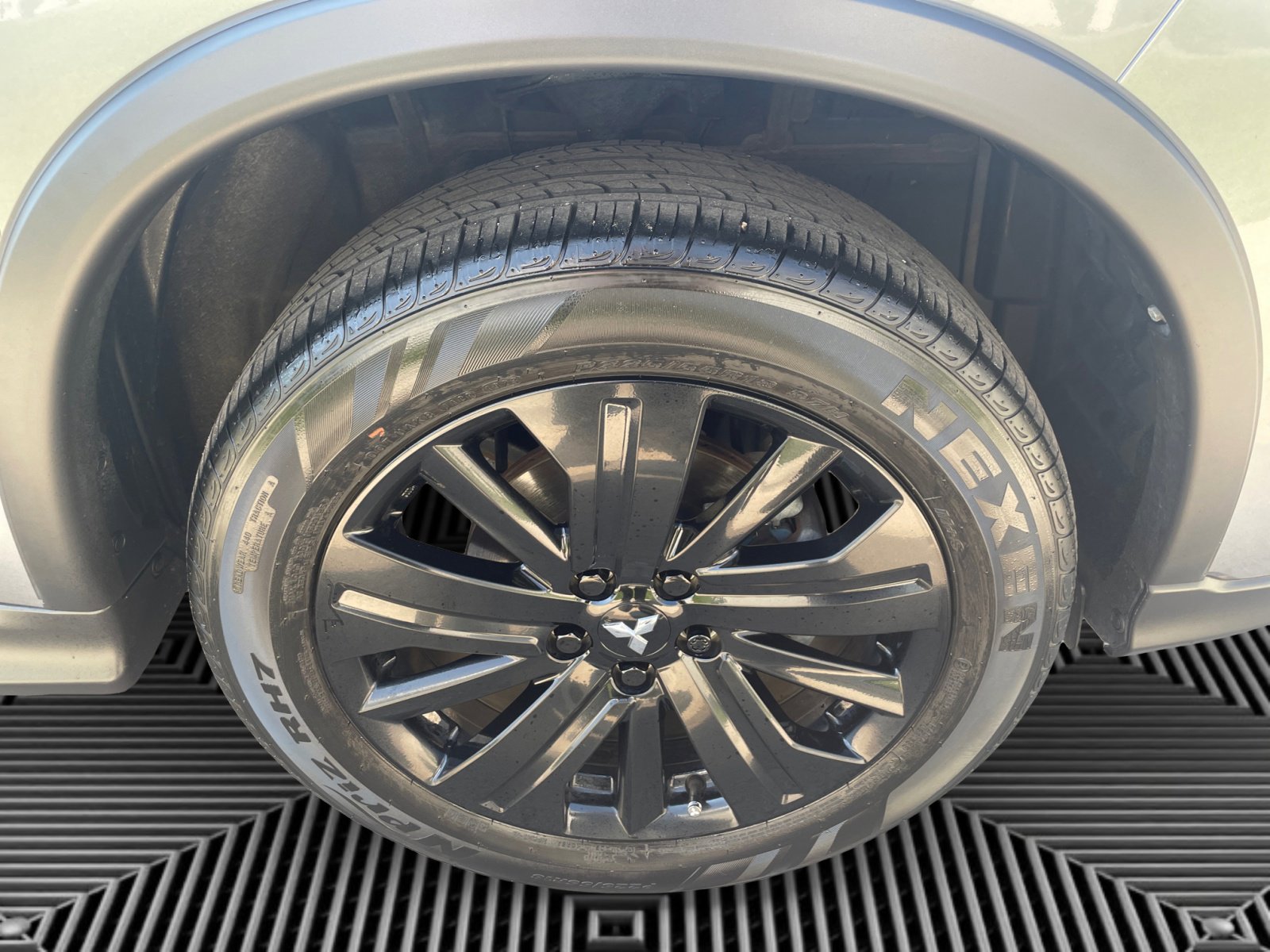 2023 Mitsubishi Outlander Sport LE photo 14