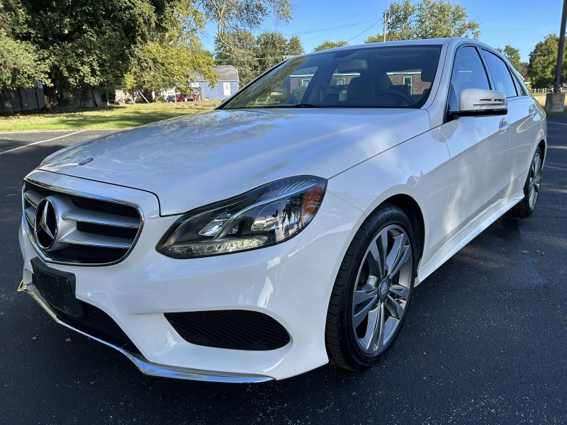 2014 Mercedes Benz E 350 Sport photo 3