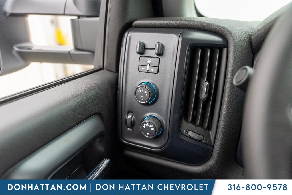 2024 Chevrolet Silverado 4500HD Work Truck photo 14