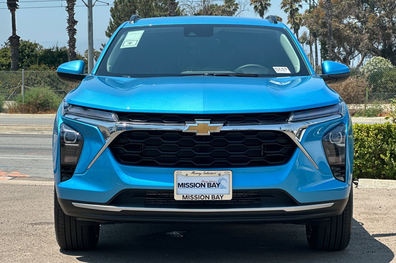2025 Chevrolet Trax LT photo 9