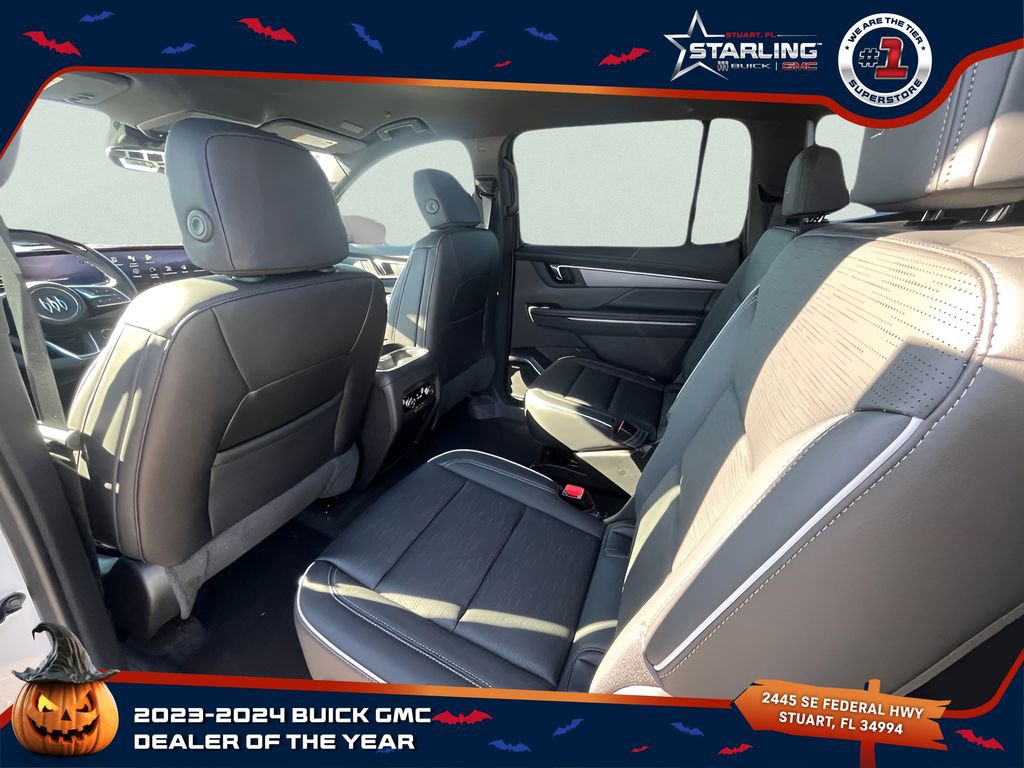 2025 Buick Enclave Sport Touring photo 13
