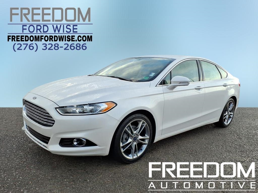 2014 Ford Fusion Titanium's photo