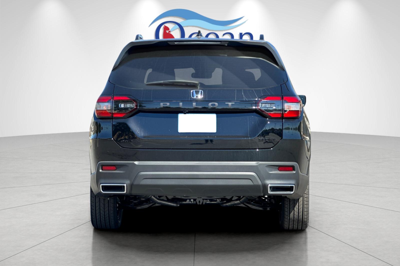 2025 Honda Pilot Sport photo 3