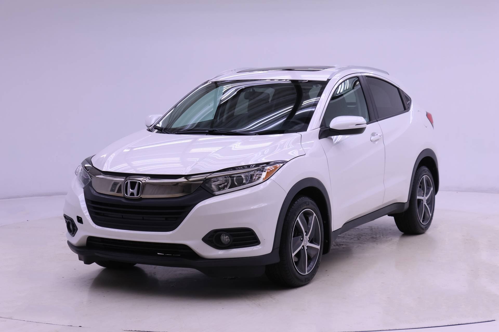 2022 Honda HR-V EX-L's photo