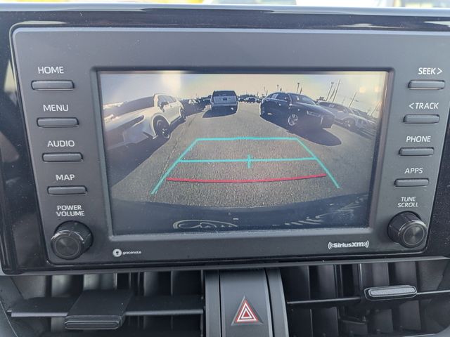 2022 Toyota RAV4 LE photo 22