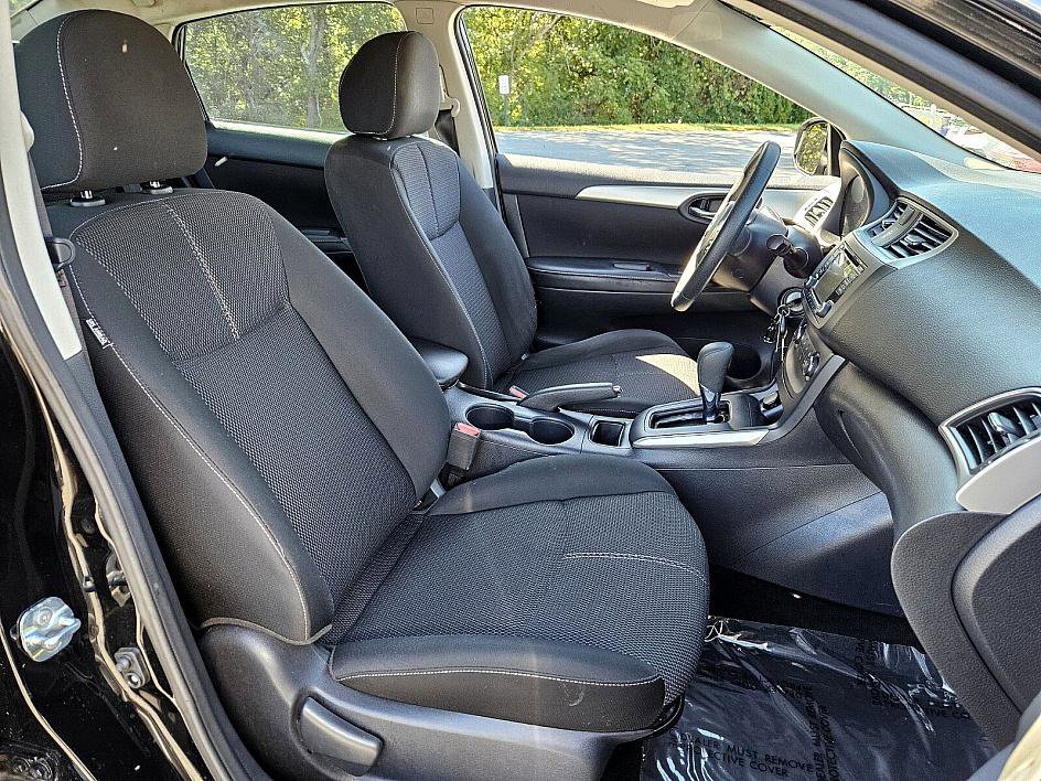 2018 Nissan Sentra S photo 14