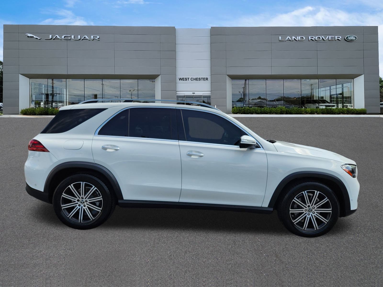 2024 Mercedes Benz GLE 350 4MATIC photo 2