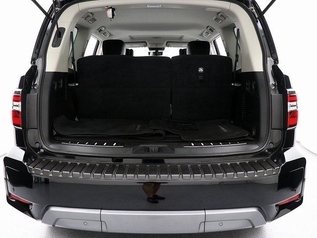 2021 Nissan Armada Platinum photo 28