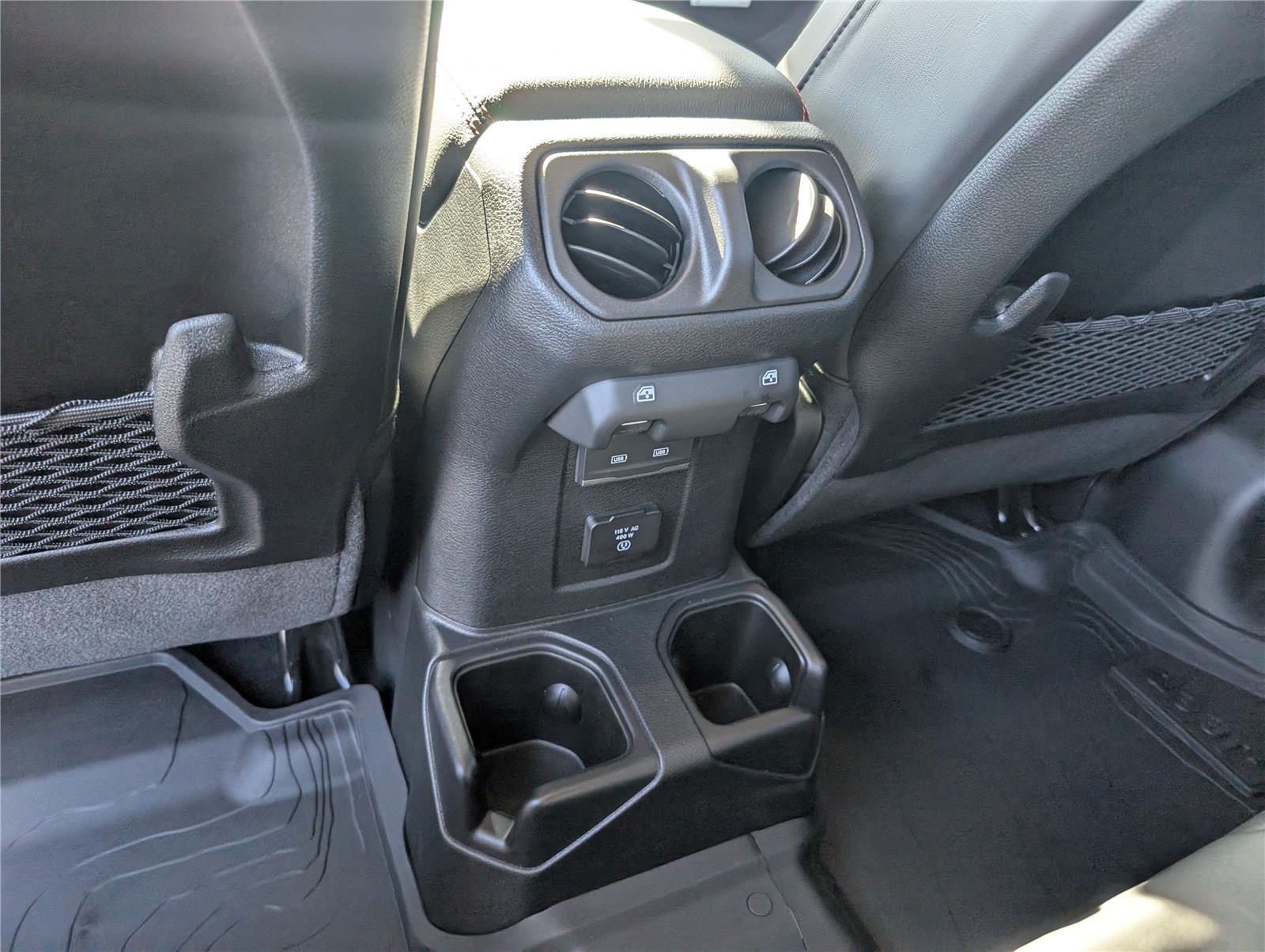 2025 Jeep Gladiator Rubicon photo 27