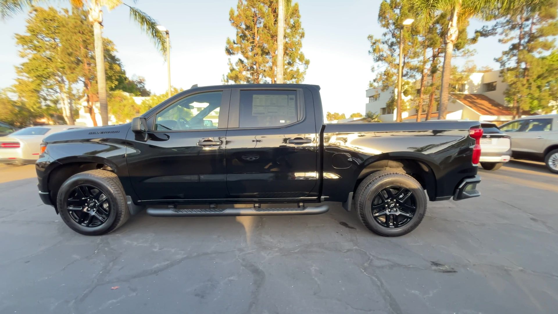 2026 Chevrolet Silverado 1500 Custom photo 4