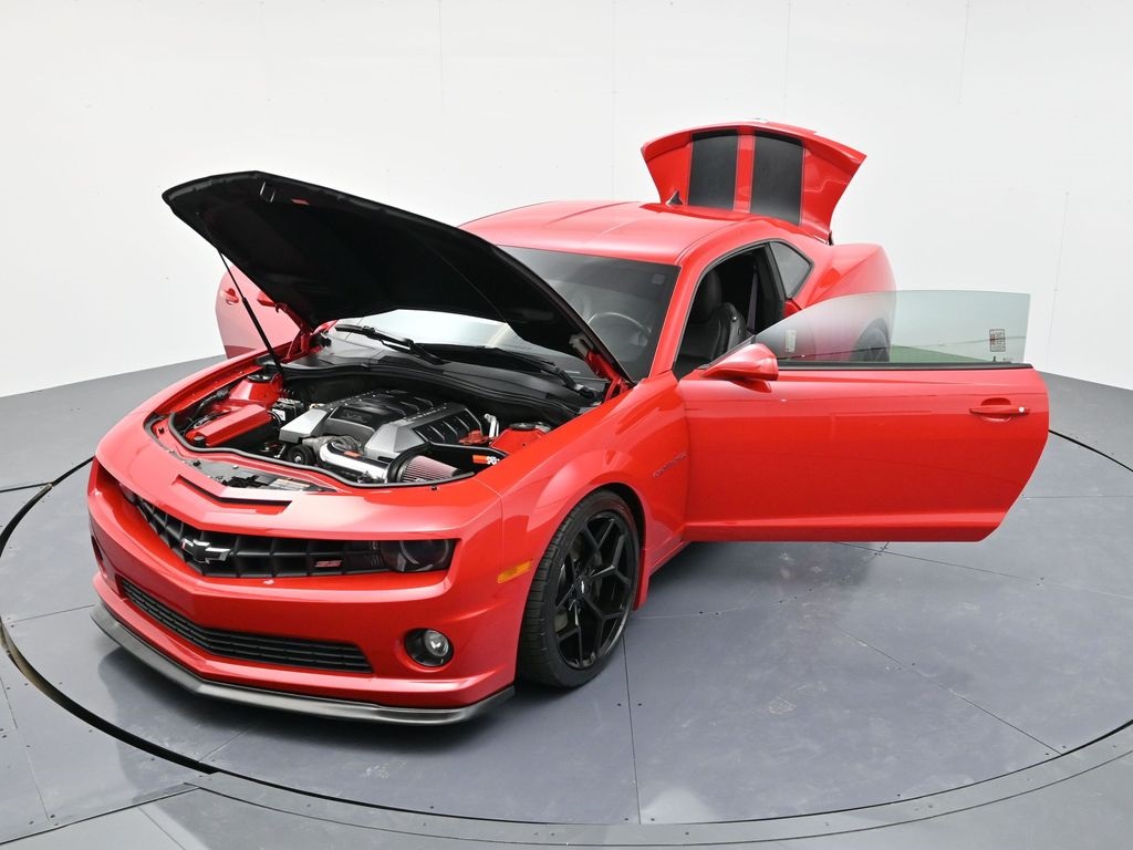 2010 Chevrolet Camaro SS photo 44
