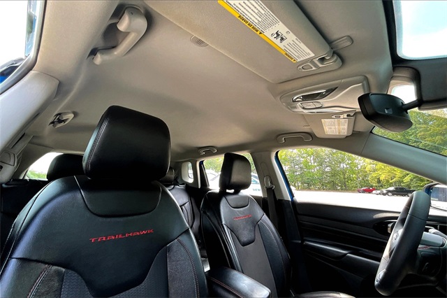 2022 Jeep Compass Trailhawk photo 24