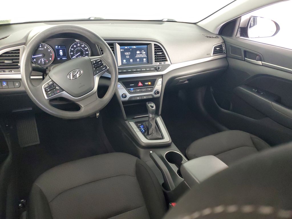 2018 Hyundai Elantra SEL photo 15