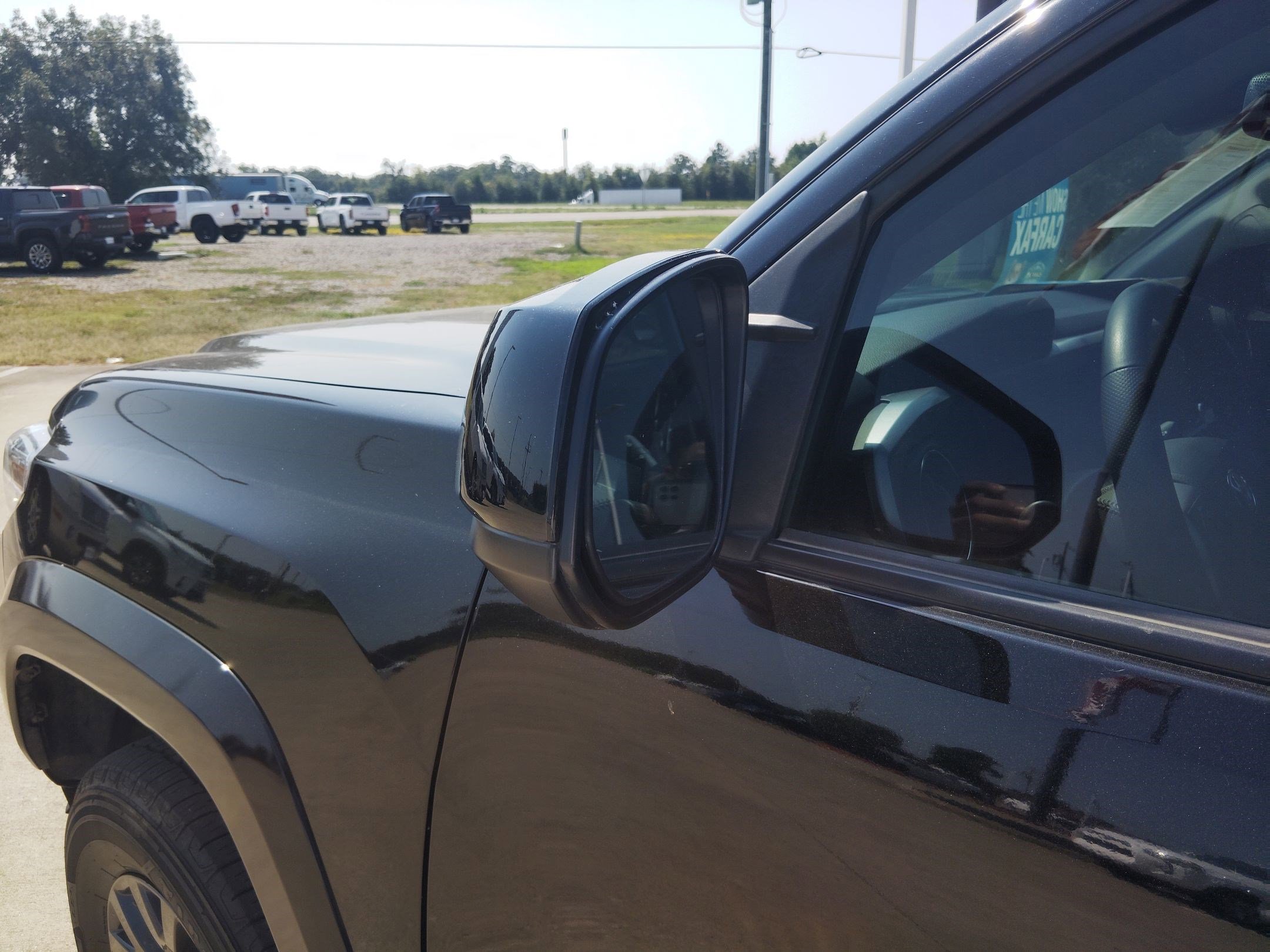 2023 Toyota Tacoma SR5 photo 18