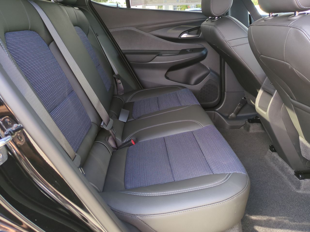 2025 Buick Envista Preferred photo 26