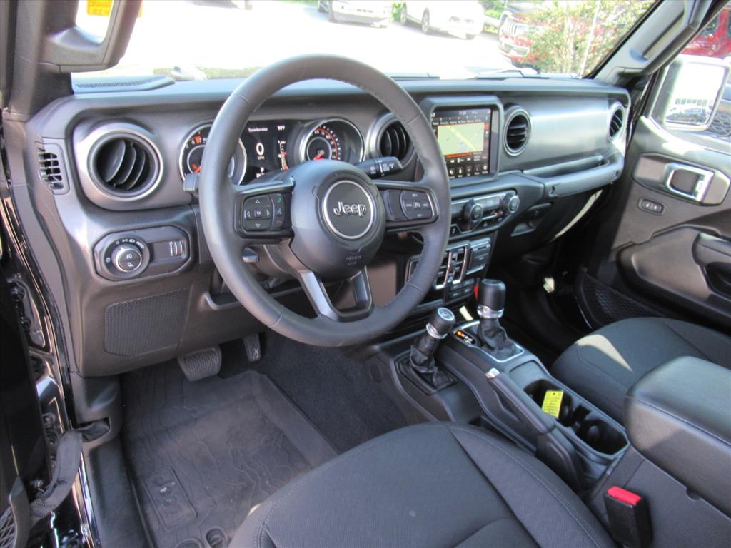 2023 Jeep Gladiator Willys photo 15