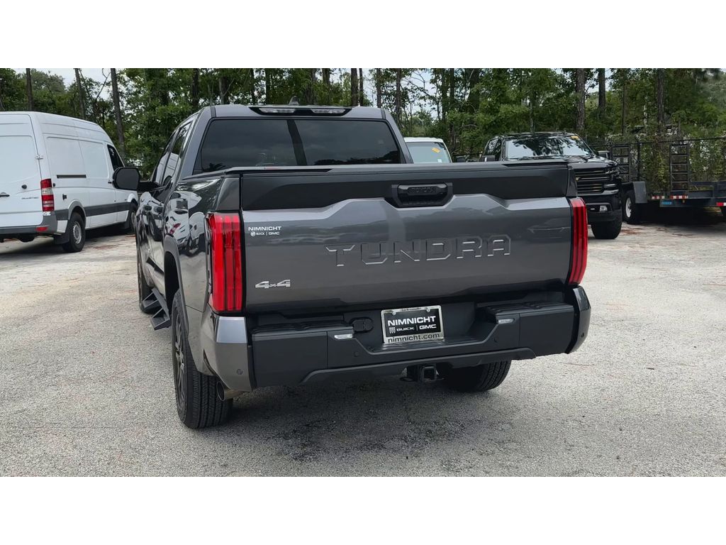2024 Toyota Tundra SR5 photo 7