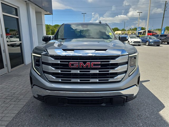2026 Gmc Sierra 1500 SLE photo 2