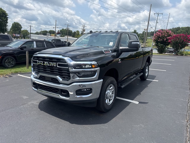 2025 Ram 2500 Tradesman photo 2