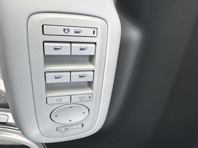 2026 Hyundai Santa Fe SE photo 8