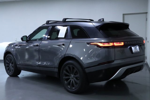 2018 Land Rover Range Rover Velar R-Dynamic SE photo 6