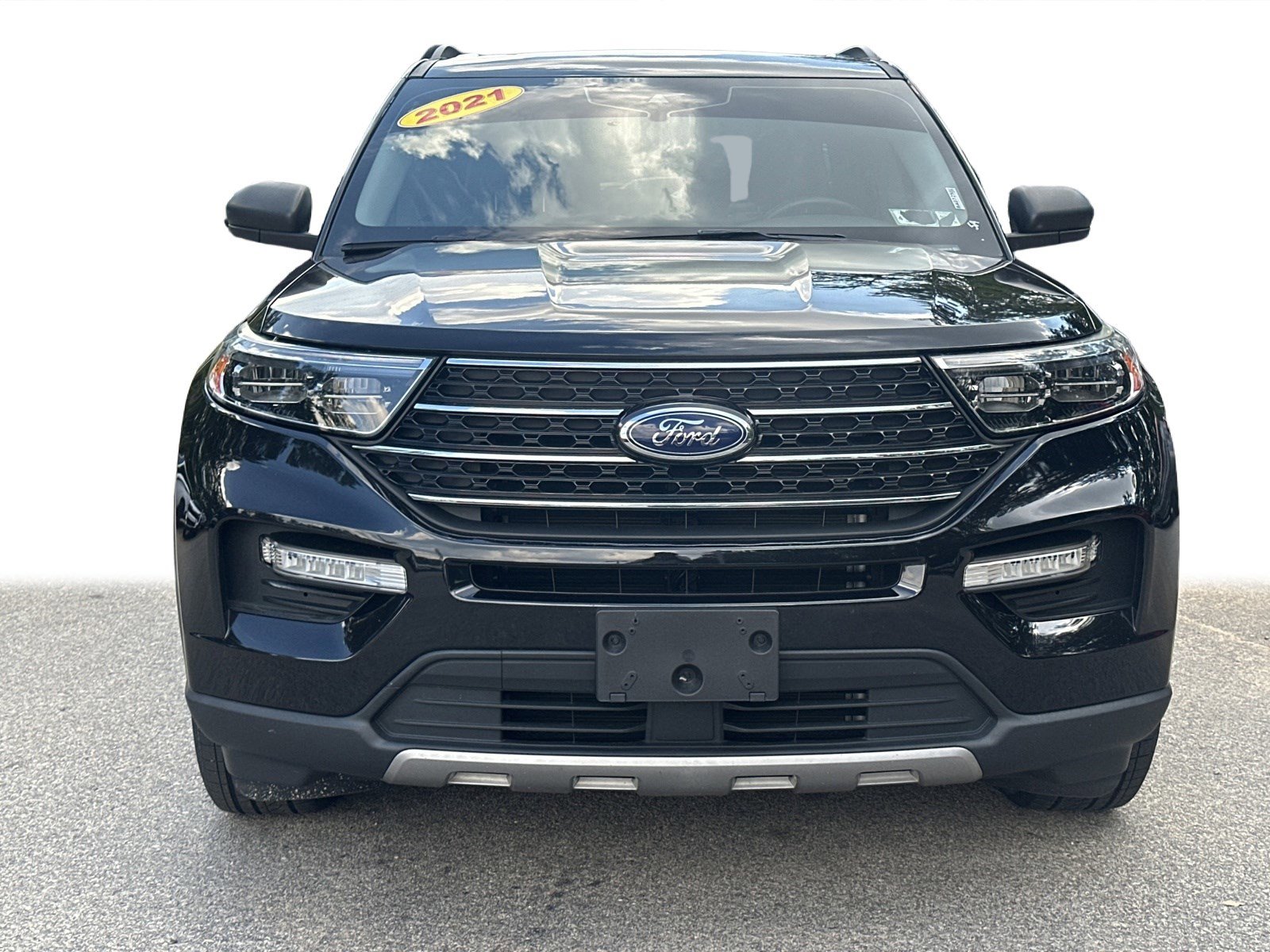 2021 Ford Explorer XLT photo 9