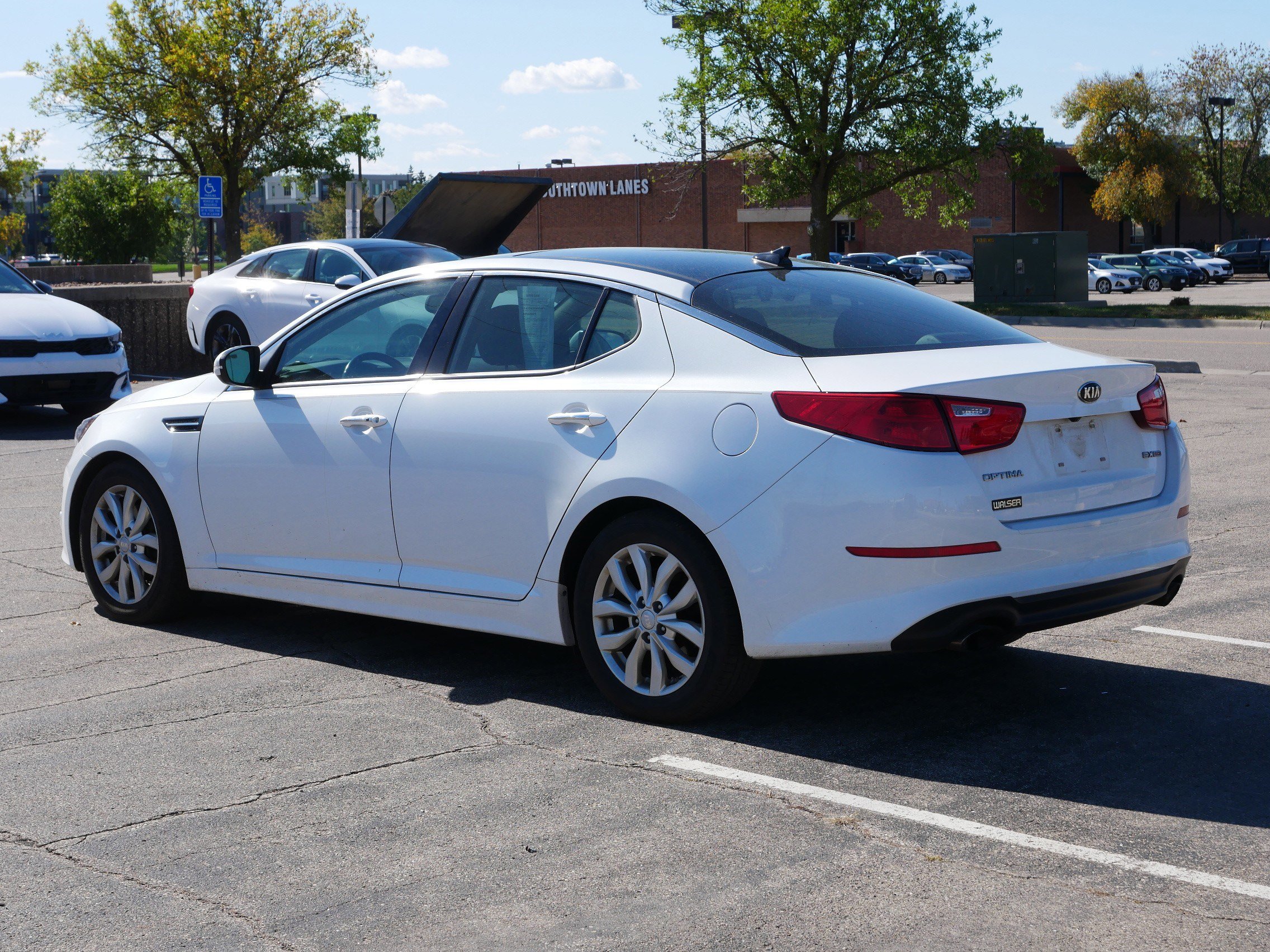 2014 Kia Optima EX Premium photo 3