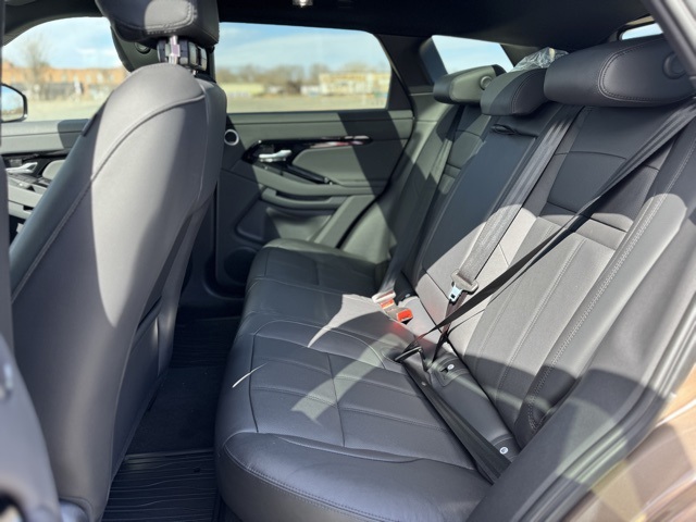 2026 Land Rover Range Rover Evoque S photo 8