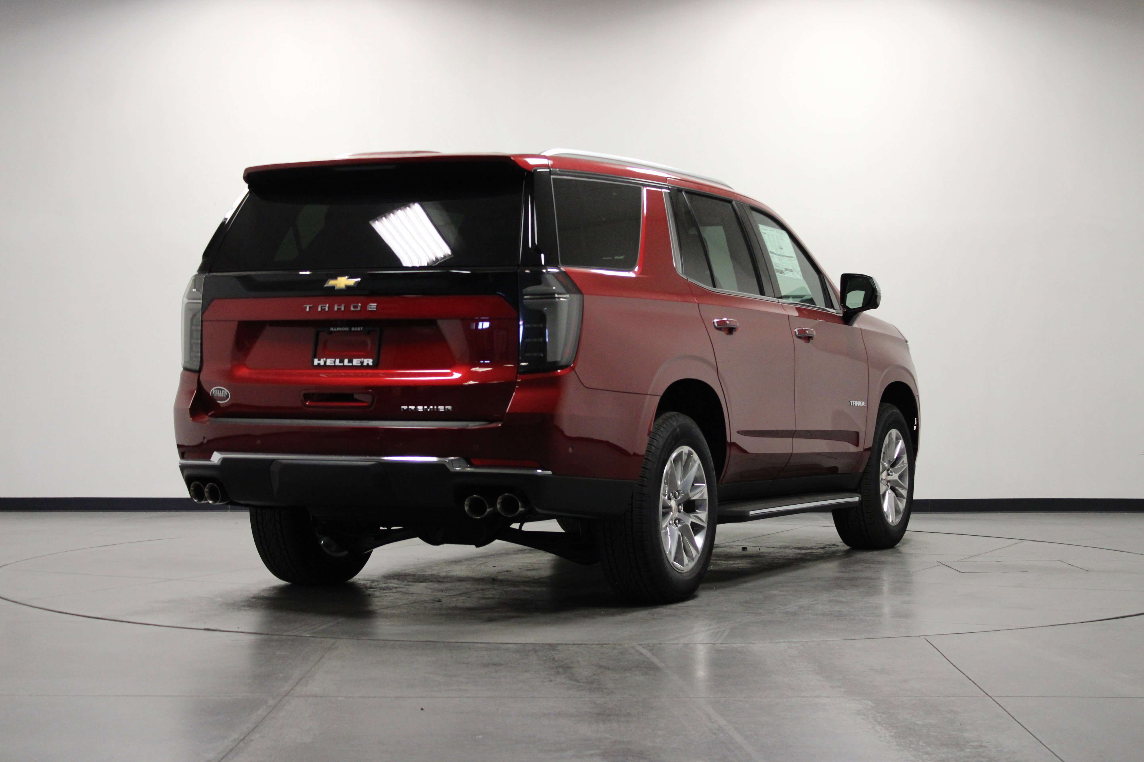 2025 Chevrolet Tahoe Premier photo 3