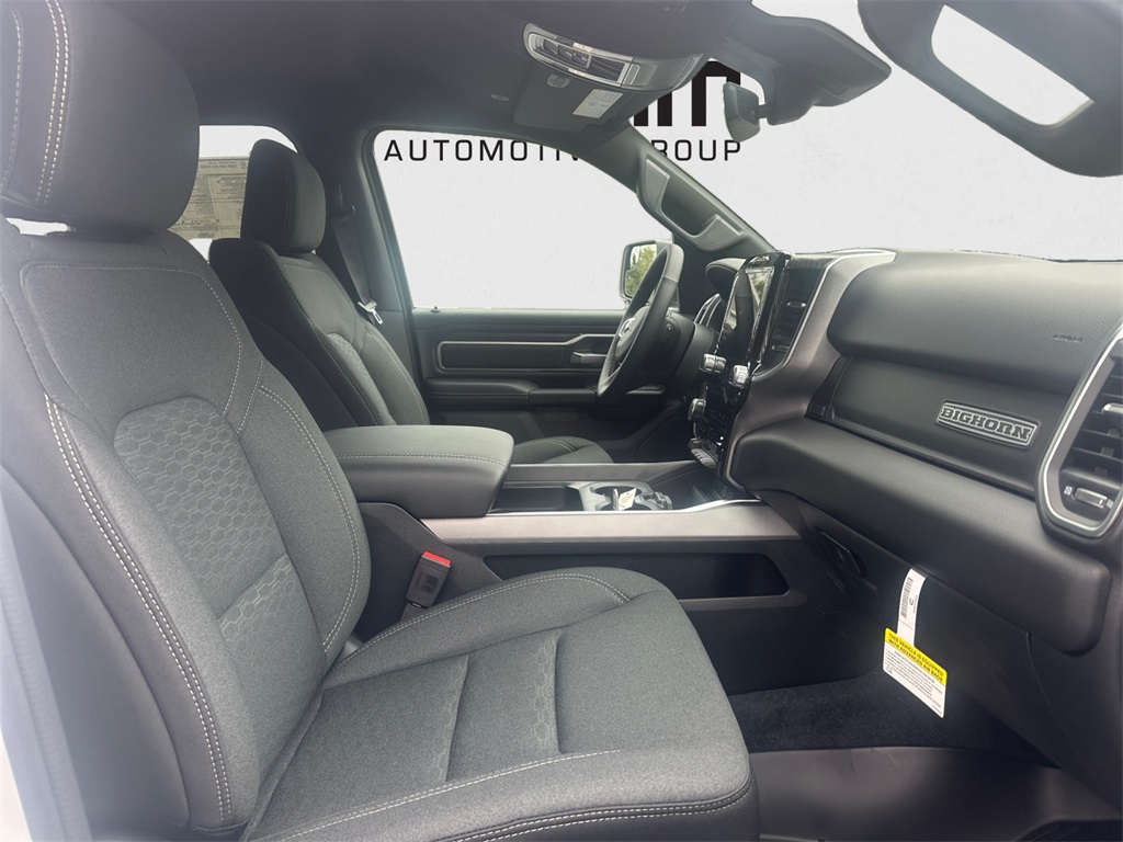 2025 Ram 1500 Big Horn photo 25