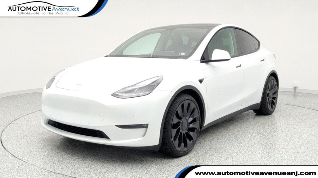2022 Tesla Model Y Performance's photo