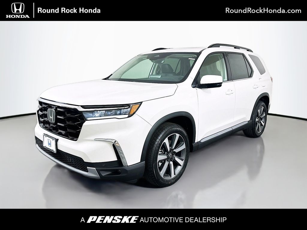 2025 Honda Pilot Touring's photo