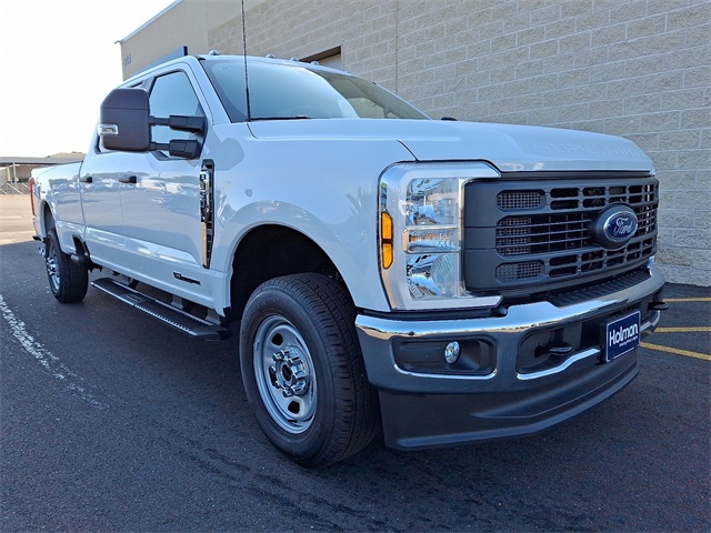 2025 Ford F-350 XL photo 2
