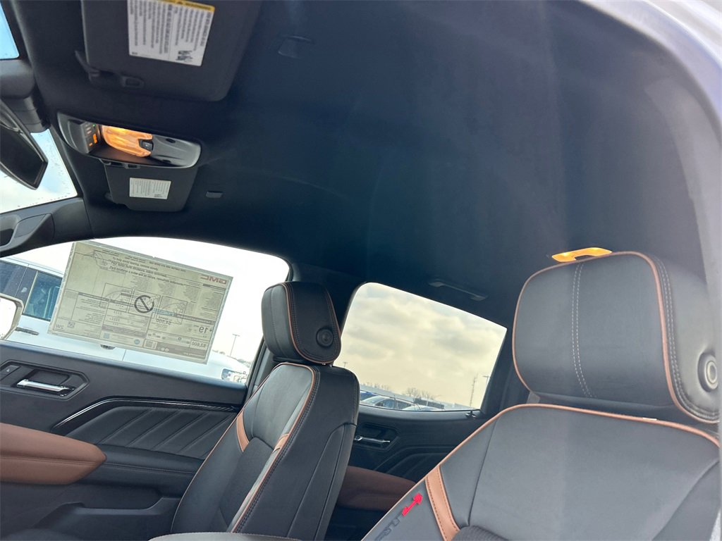 2026 GMC CANYON - Image 26