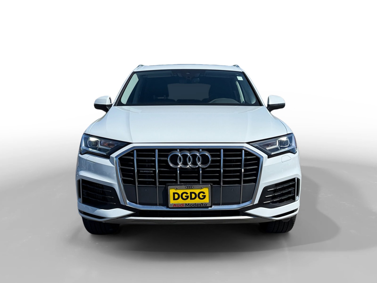 2022 Audi Q7 55 Premium photo 8