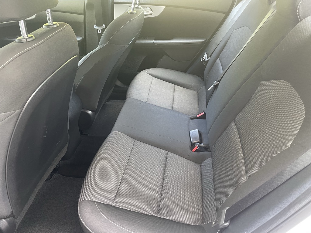 2022 Kia Forte LXS photo 6