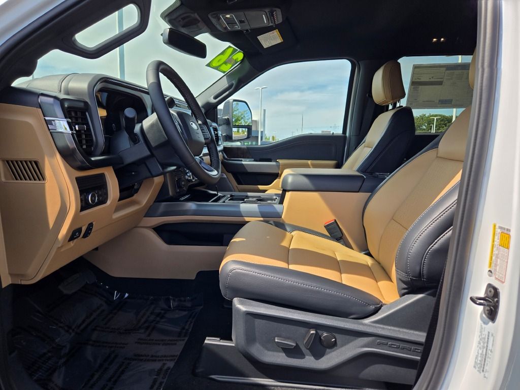 2026 Ford F-350 Lariat photo 21