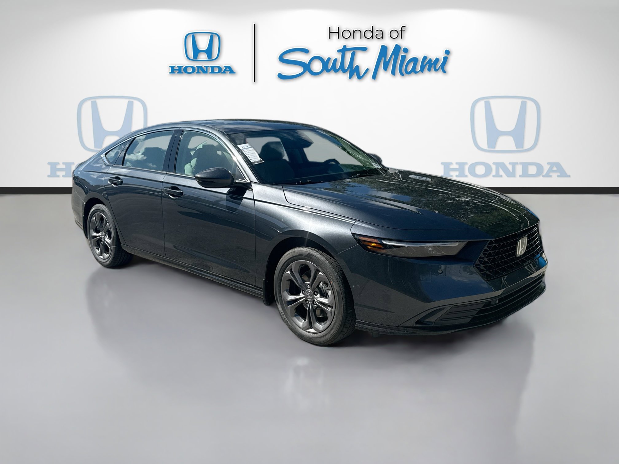 2025 Honda Accord Hybrid EX-L's photo