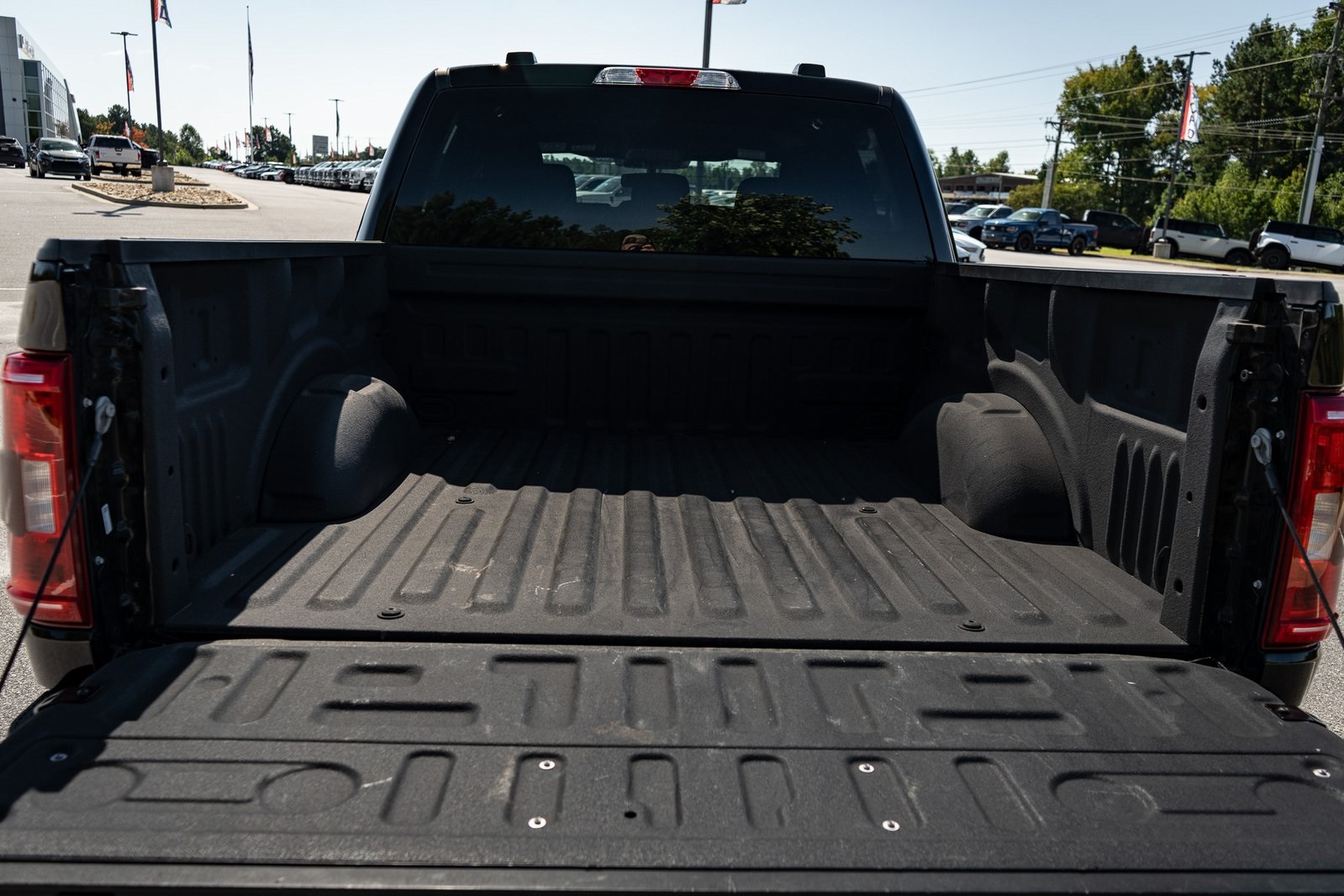2023 Ford F-150 XL photo 9