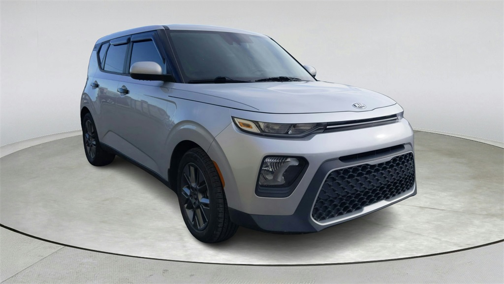2021 Kia Soul S's photo