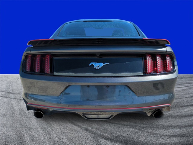 2015 Ford Mustang EcoBoost photo 4