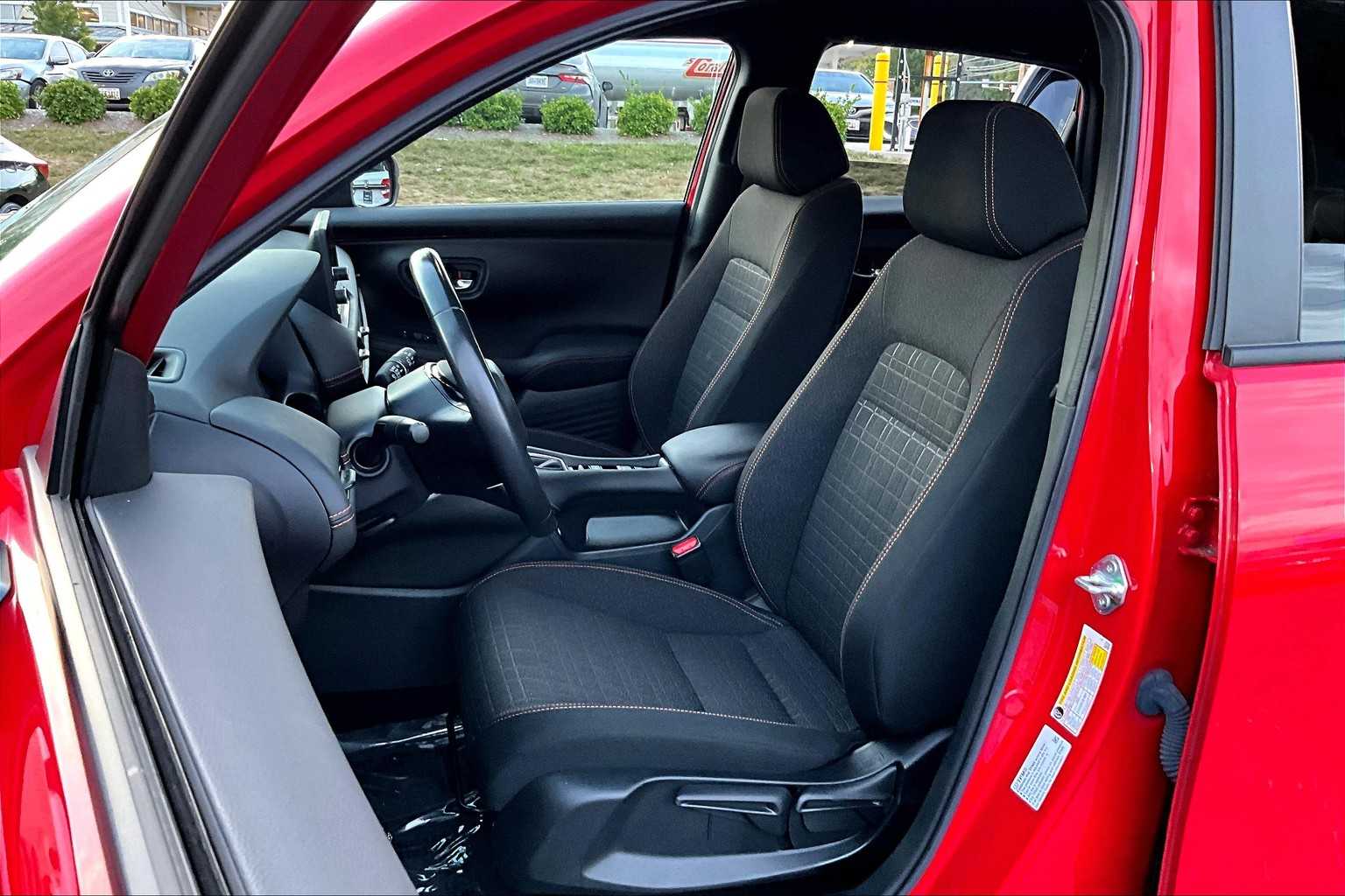 2023 Honda HR-V Sport photo 3