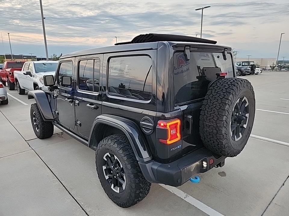 2024 Jeep Wrangler Rubicon 4xe photo 2